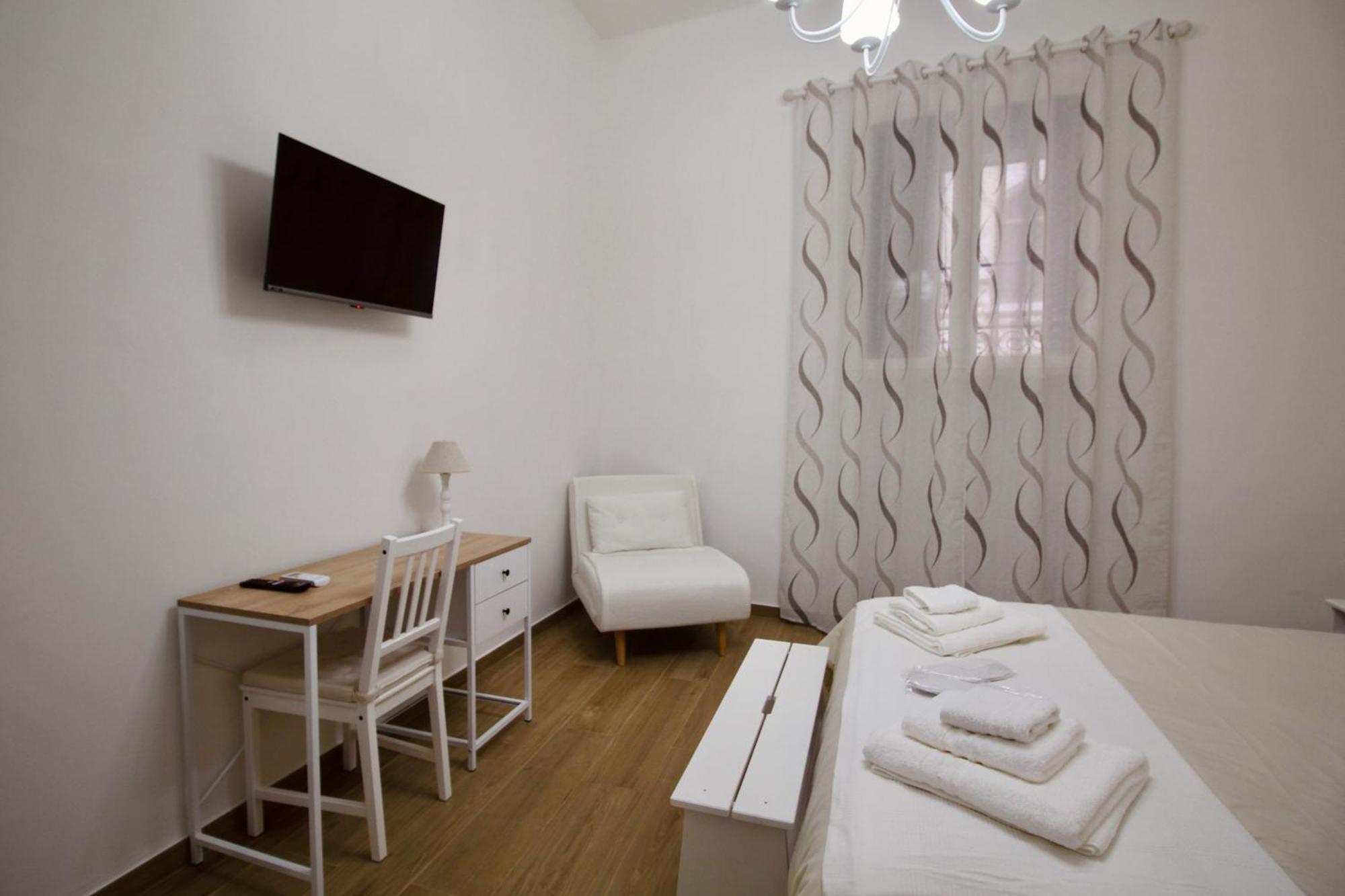 Apulia White House 59 Apartment Bari Bagian luar foto