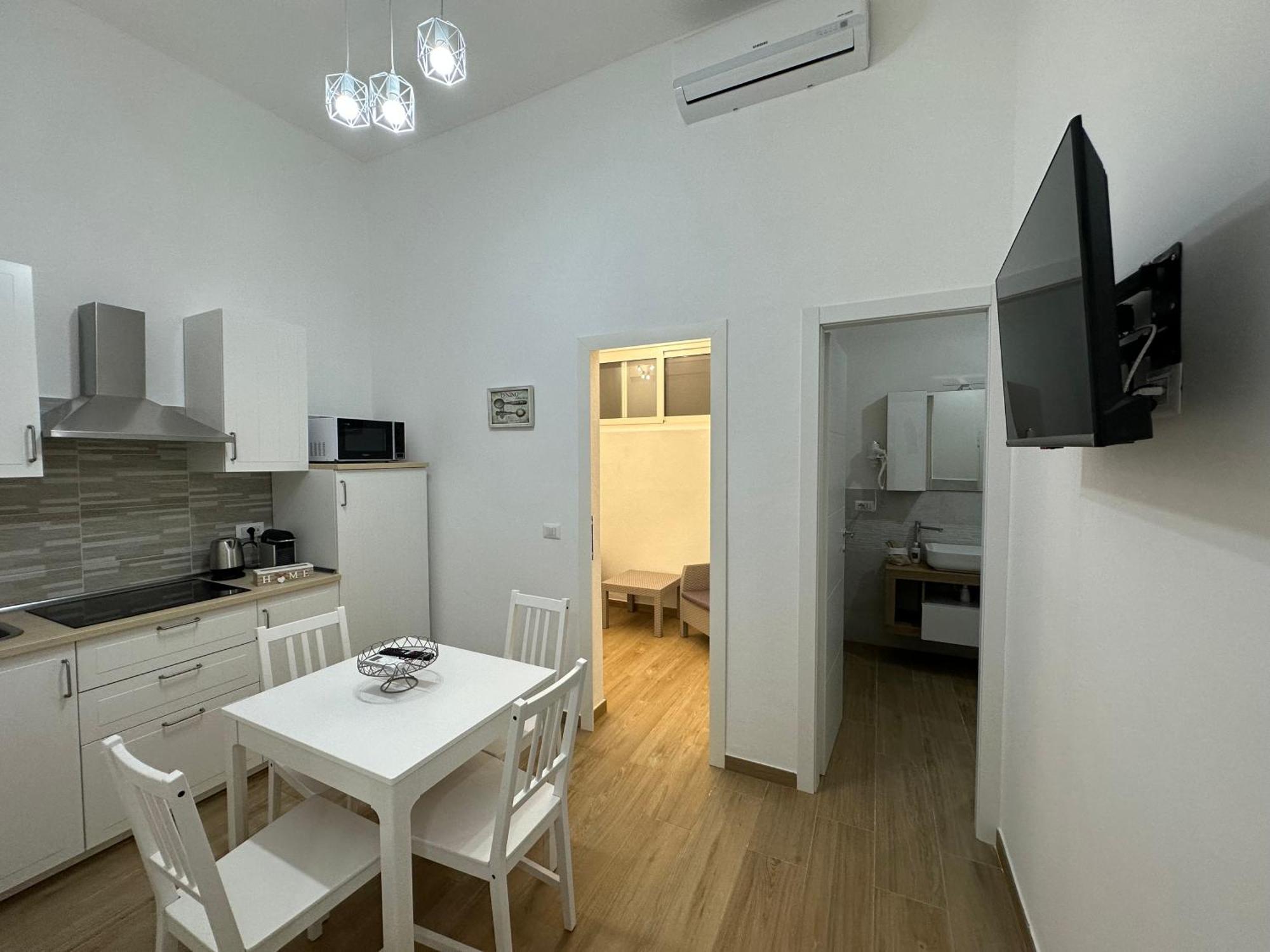 Apulia White House 59 Apartment Bari Bagian luar foto