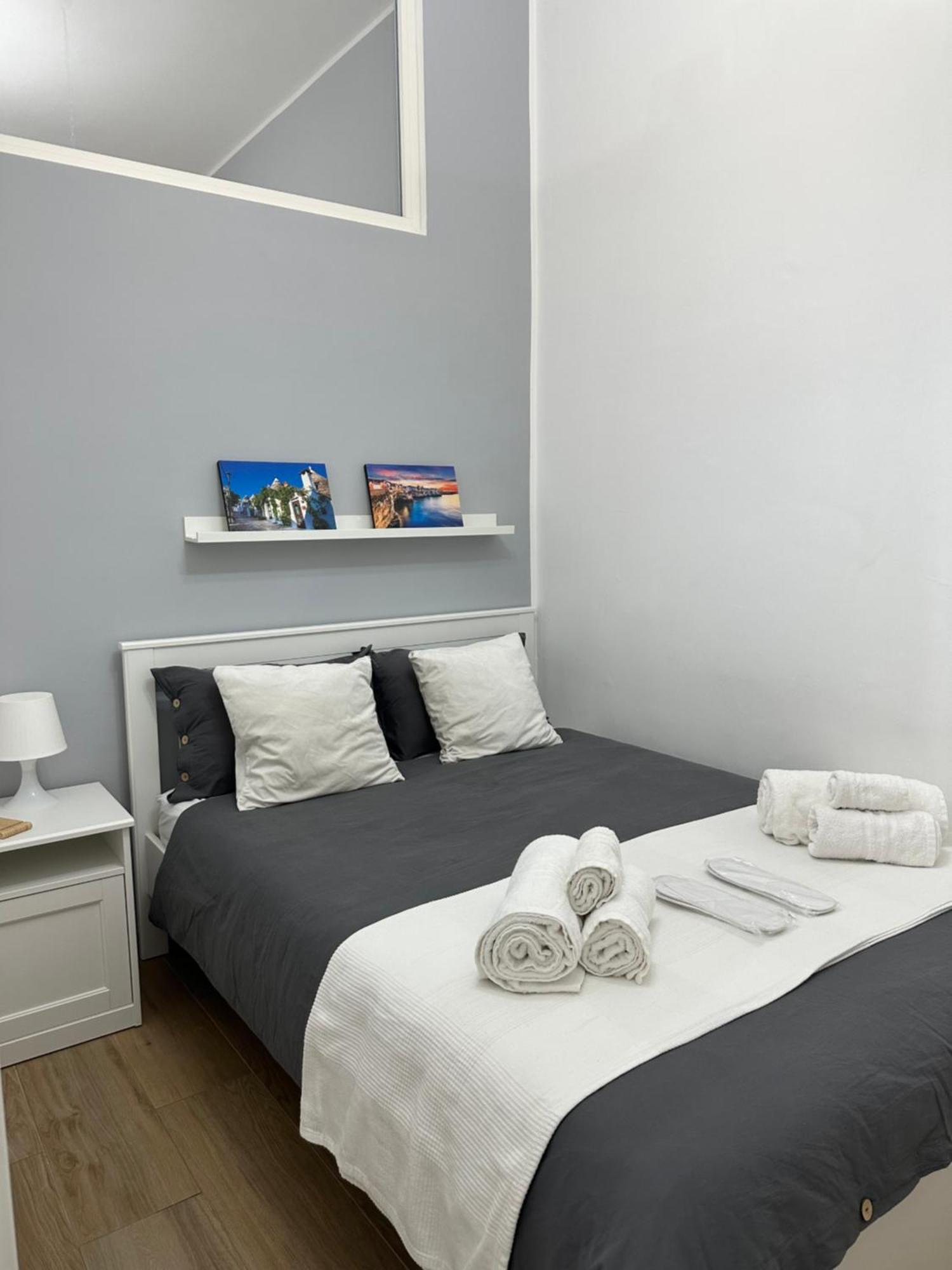 Apulia White House 59 Apartment Bari Bagian luar foto