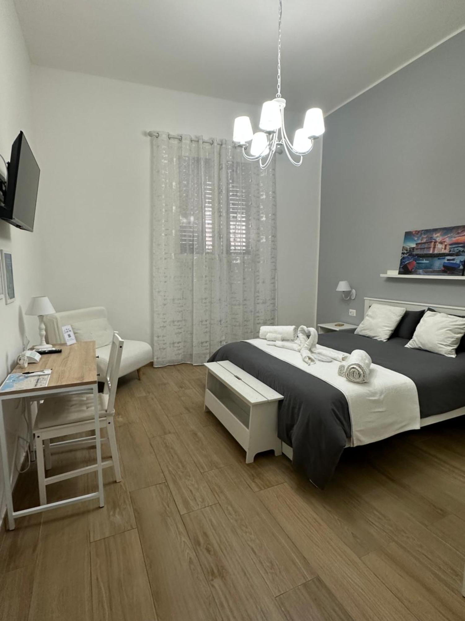 Apulia White House 59 Apartment Bari Bagian luar foto